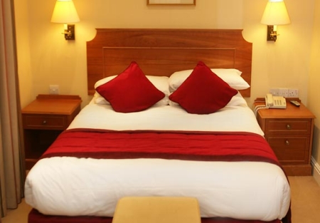 Byron Hotel