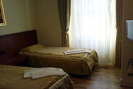 Corner House Hotel