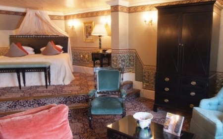 Gallery Hotel