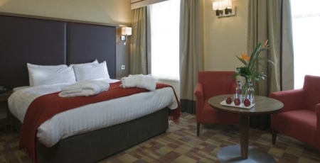 Royal Terrace Hotel