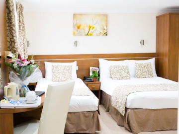 Bayswater Inn Hotel