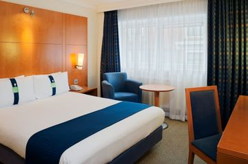 Holiday Inn Regents Park Hotel