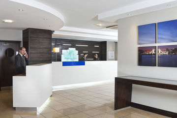 Holiday Inn Regents Park Hotel