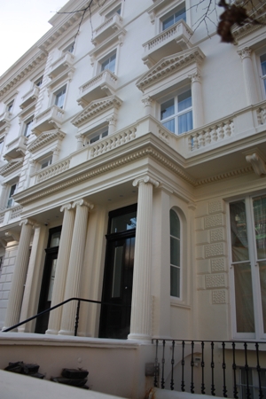 Holiday House Hotel