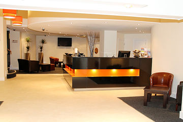 Lansdowne Hotel 