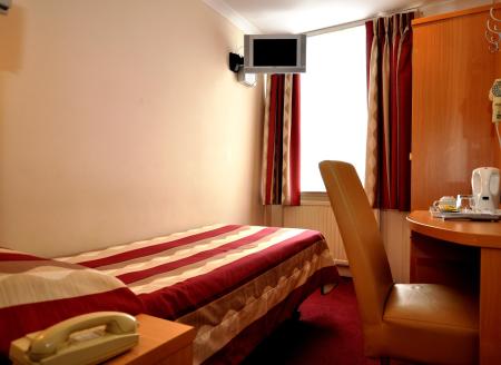 Queens Park Hotel