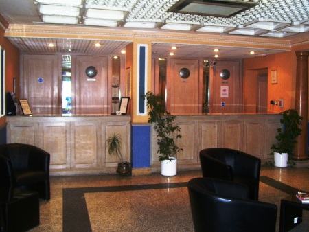 Queens Park Hotel