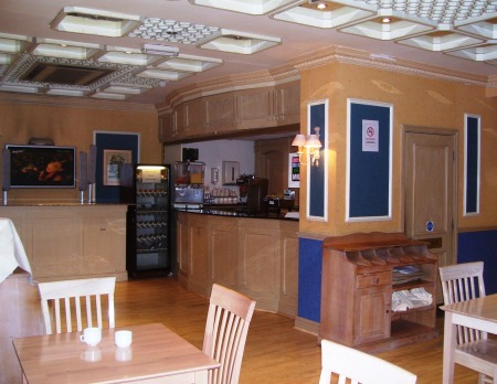 Queens Park Hotel