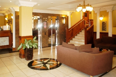 Royal Eagle Hotel