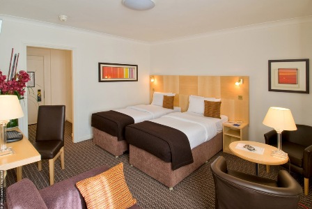 Strand Palace Hotel