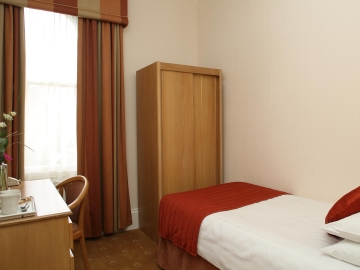 Phoenix Hotel