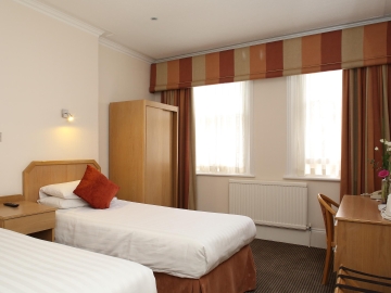 Phoenix Hotel
