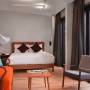 Town Hall Hotel - 