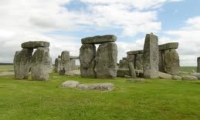 Windsor, Stonehenge, Lacock, Bath + Fish and Chips Lunch
