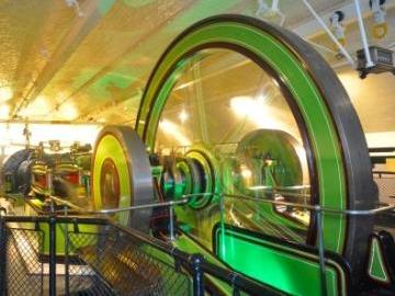 Tower Bridge Experience - Including Monument